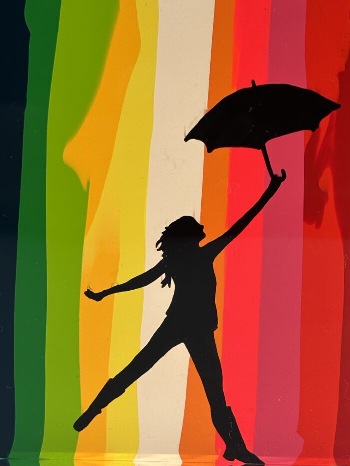 SURROUNDED BY COLOURS - Afbeelding 3
