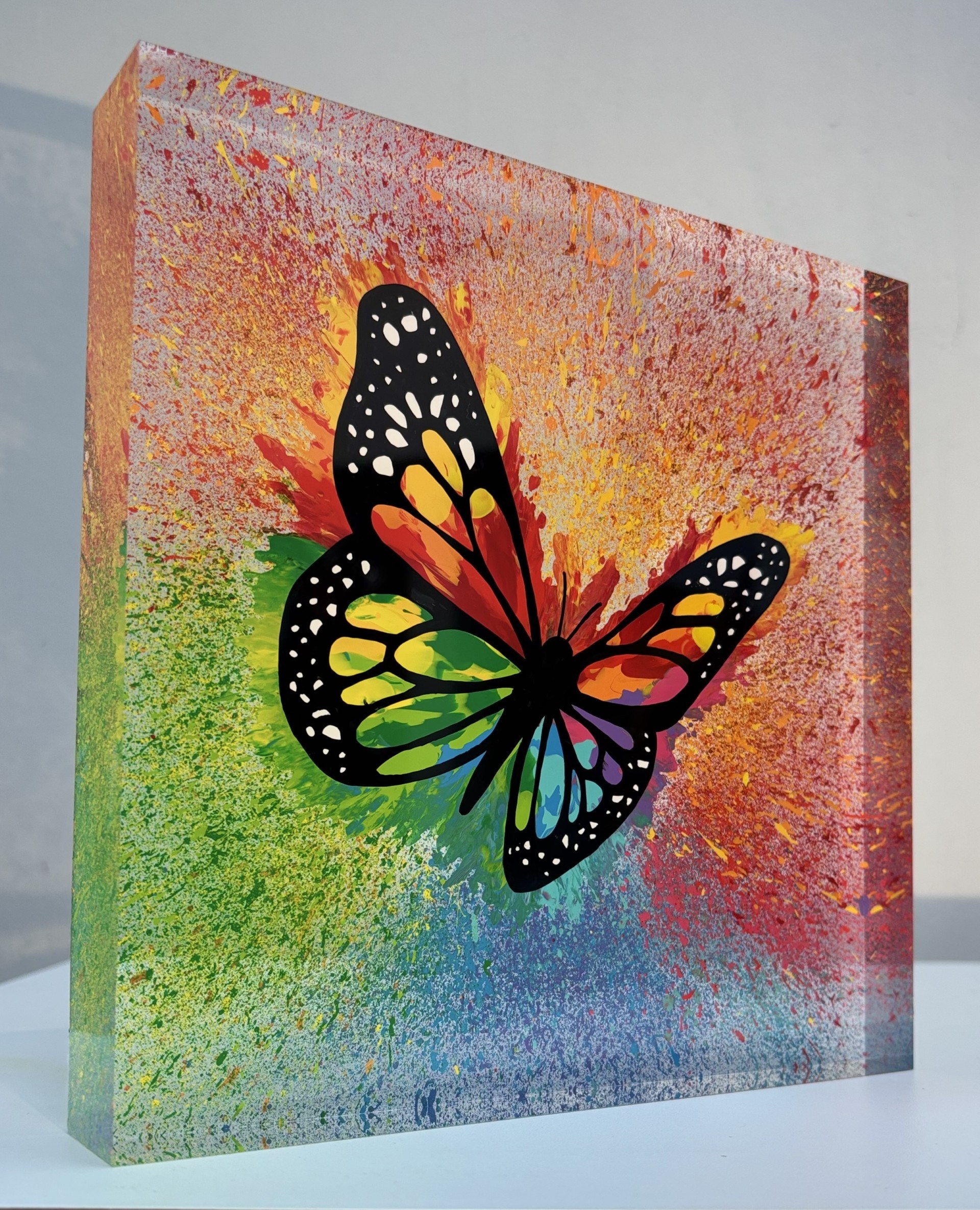 https://atelierbemel.be/product/surrounded_by_colours