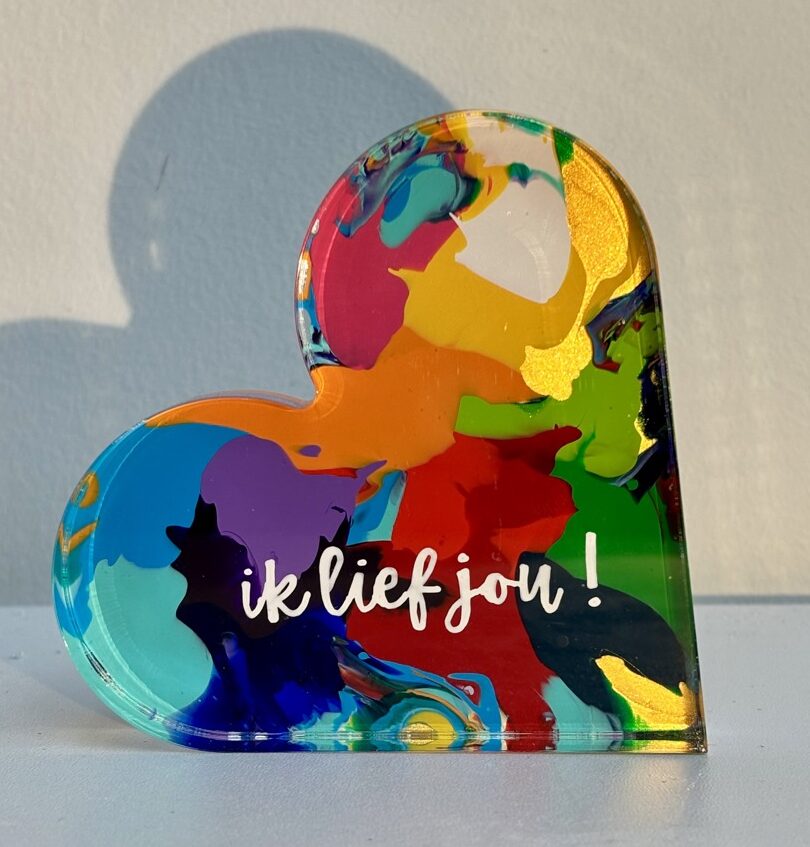 https://atelierbemel.be/product/play_it_different